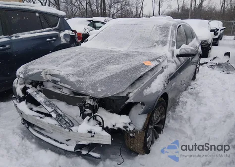 2016 BMW 528I xDrive z USA, uszkodzony, nr VIN WBA5A7C55GG144340